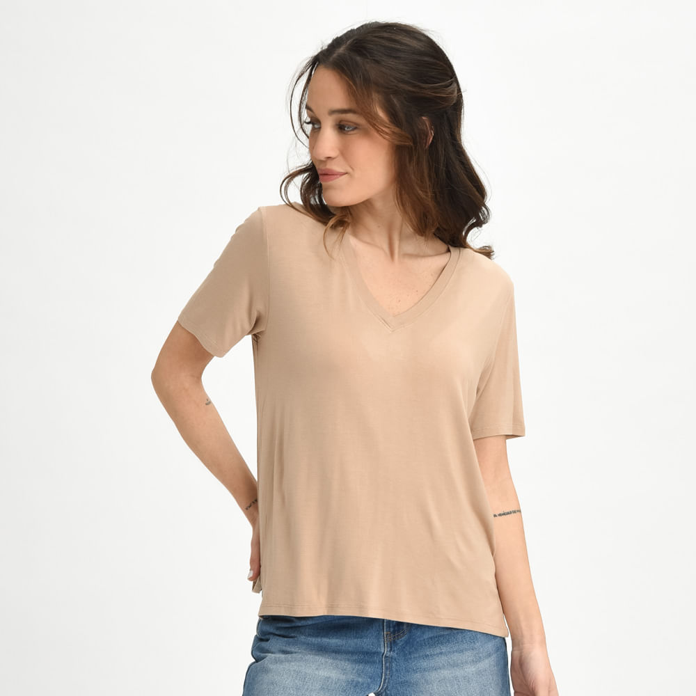 Remera M C Escote V Beige Mujer